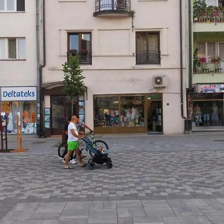 Hacijenda Πανσιόν