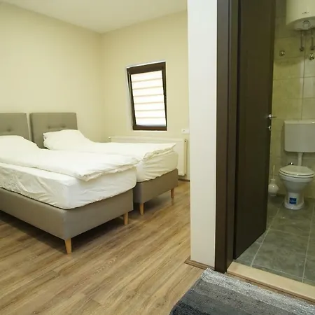 Hacijenda Πανσιόν Bajina Basta